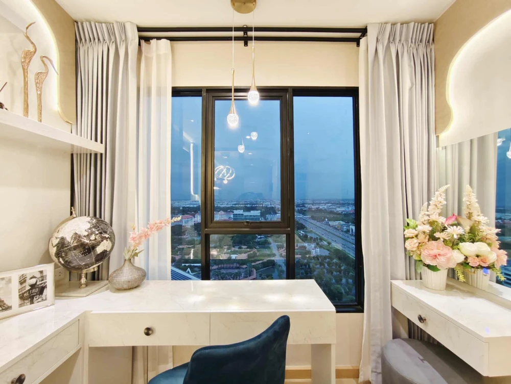 For rent: Terra Residence, beautifully decorated room, excellent built-in wall, great location, fully furnished, hurry and book now.