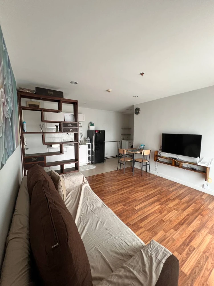 ให้เช่า Thana Arcadia Condo ห้องชั้นสูง เฟอร์พร้อม หิ้วกระเป๋ามาได้เลย++