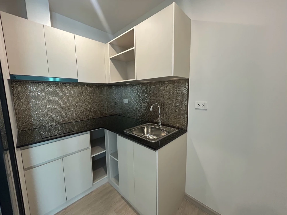For rent: Thana Astra Sathorn-Channel 2 bedrooms, fully furnished, very comfortable. Book now!