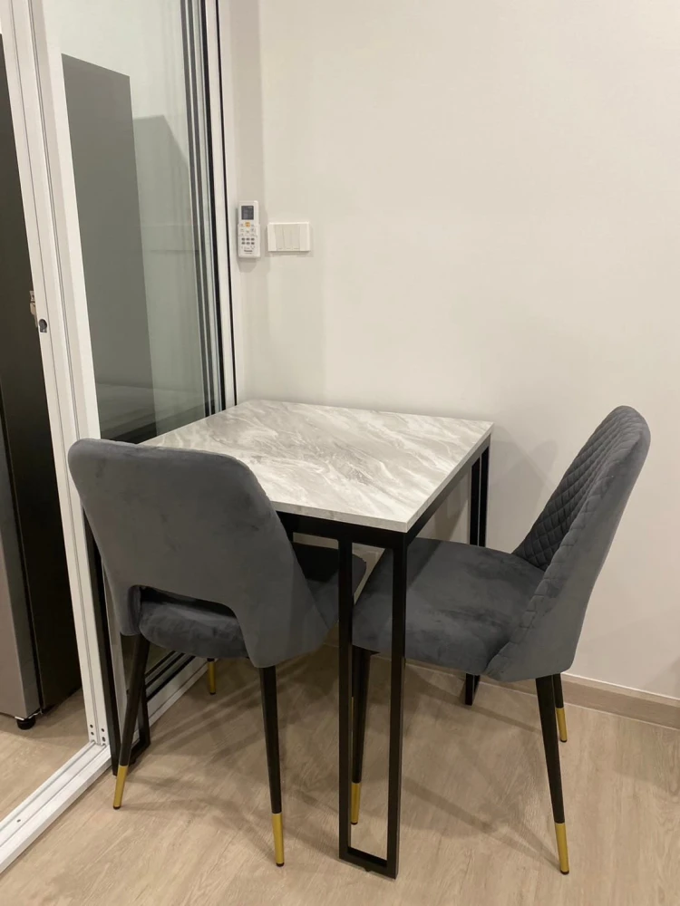 For rent Thana Astra Sathorn Chan, ready to move in, full facilities, good price, hurry up and reserve now, don't miss out.