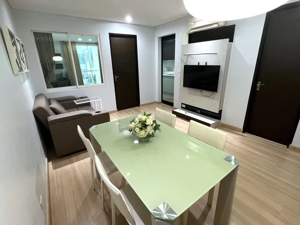 ให้เช่า The Address Pathumwan ห้องพร้อมอยู่ เฟอร์พร้อมความกว้างอยู่สบาย จองเลย
