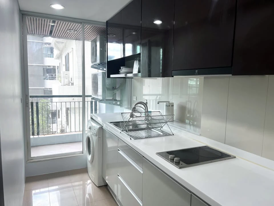 ให้เช่า The Address Pathumwan ห้องพร้อมอยู่ เฟอร์พร้อมความกว้างอยู่สบาย จองเลย