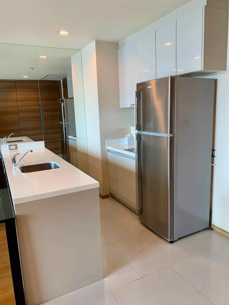 For rent: The Address Sathorn, 30th floor, fully furnished, ready to move in, book now, don't miss out.