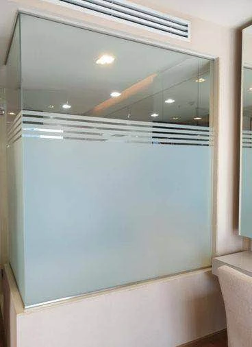 The Address Sathorn for rent, spacious room, plenty of living space, convenient and complete in one place. Come reserve today.