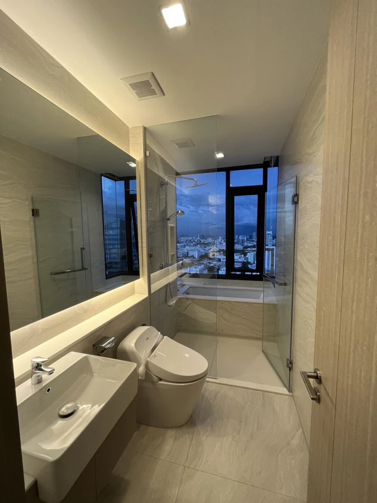 For rent: The Address Siam-Ratchathewi, 2 bedrooms, beautiful room, fully furnished, comfortable to live in, book now, urgently.