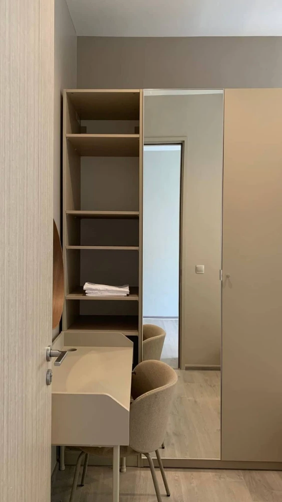For rent: The Address Siam-Ratchathewi, 14th floor, fully furnished, ready to move in, book now, don't miss out.