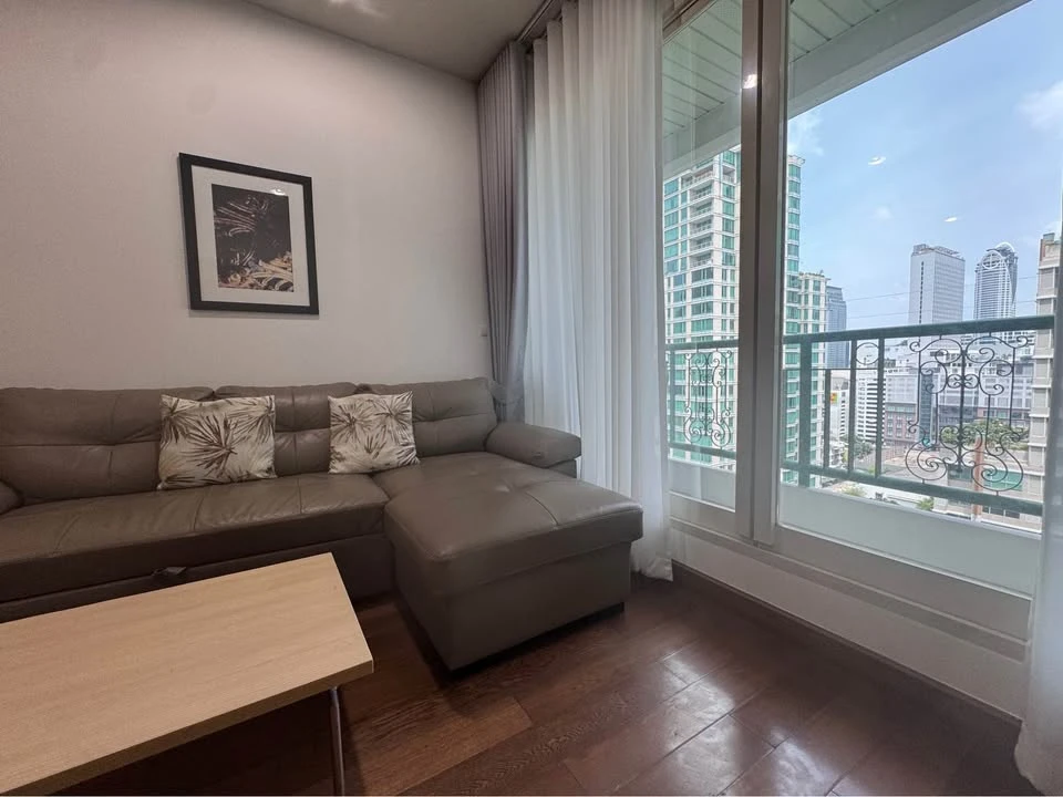 For rent: The Address Chidlom, a nice room, spacious and comfortable. Hurry and book now, don't miss out++