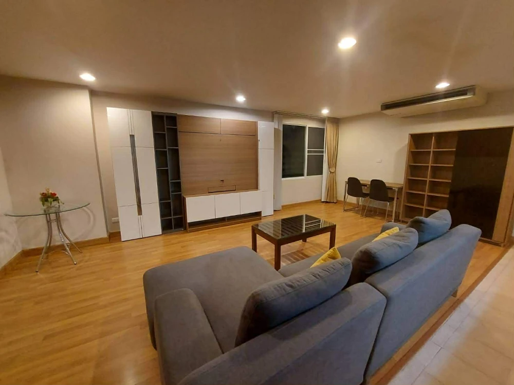 ให้เช่า The Aree Condominium ห้องกว้างขวาง พื้นที่ใช้สอยจุใจ สะดวกครบจบที่เดียว มาจองเลย อย่าพลาด