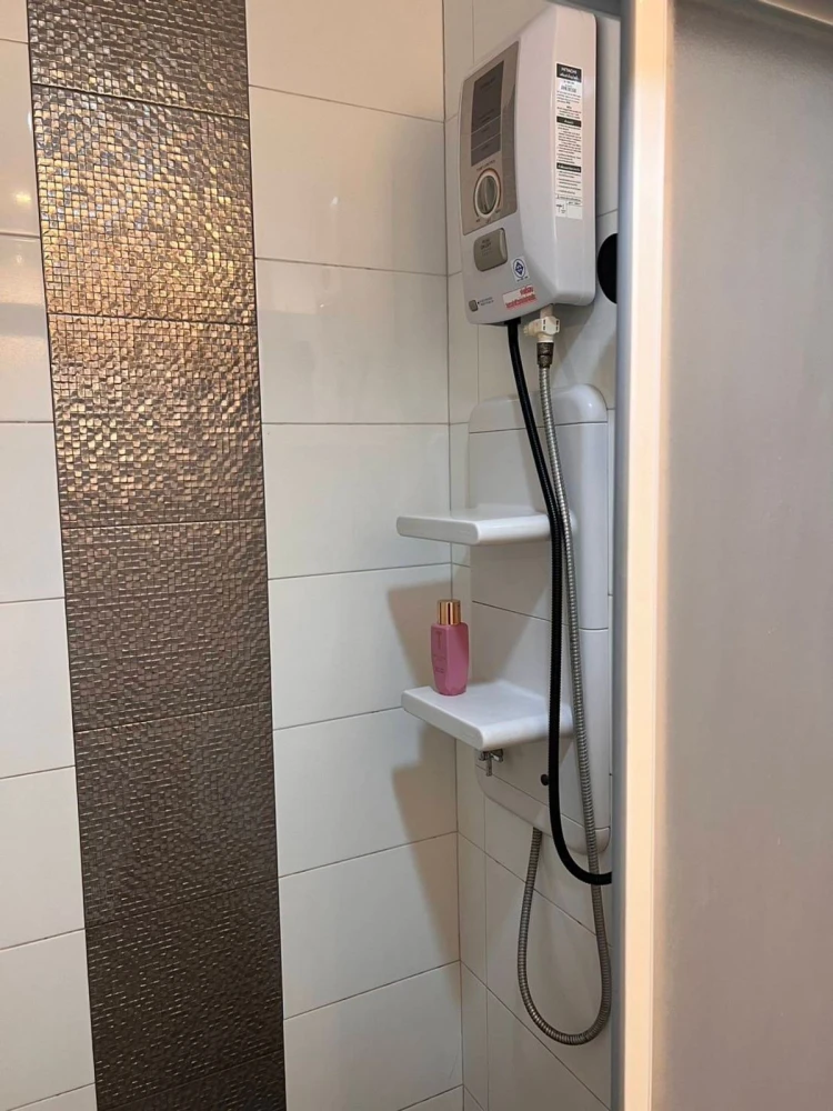 For Rent: The Aspire Rama 4, 7th floor. Fully furnished and inviting—book now! Don't miss out—act fast!