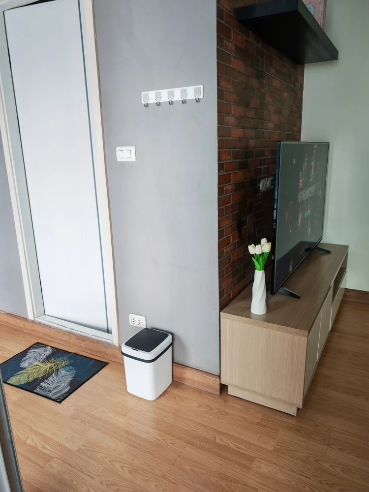 For rent: The Aspire Rama 4, beautifully decorated room, good location, beautiful view. You will regret it if you miss it.