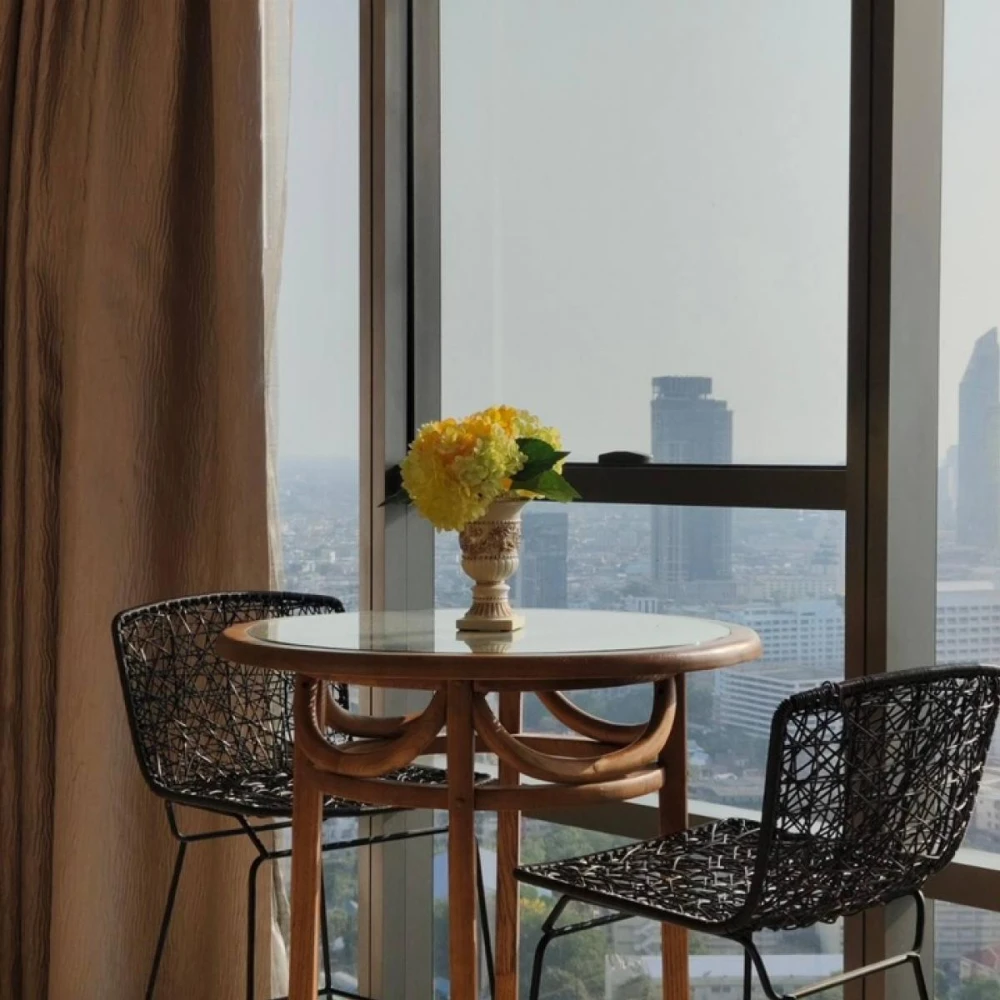 For rent: The Bangkok Sathorn, 33rd floor, river view, fully furnished. Book now!