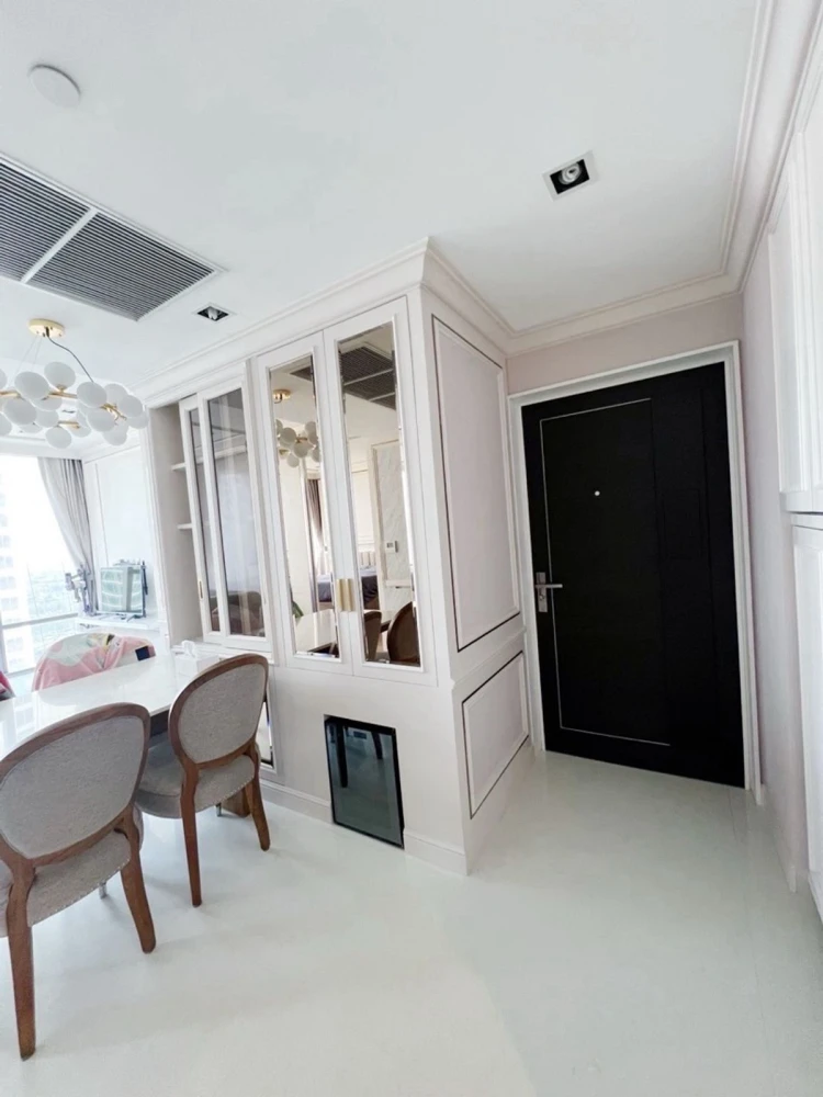 For rent: The Bangkok Sathorn, beautiful room, fully furnished, spacious, comfortable, reserve now, don't miss out!