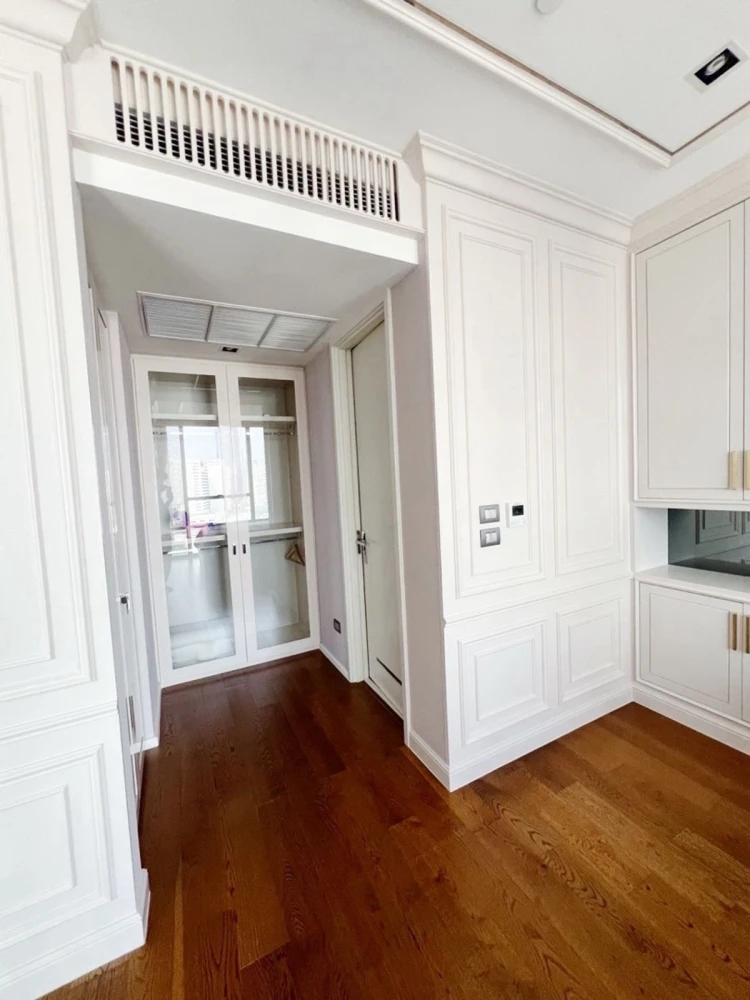 For rent: The Bangkok Sathorn, beautiful room, fully furnished, spacious, comfortable, reserve now, don't miss out!