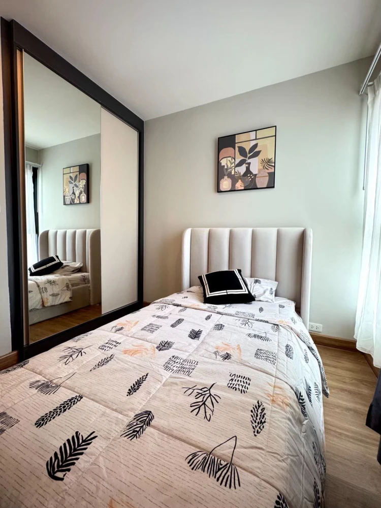 For rent The Base Central Pattaya, spacious room, lots of usable space, comes with complete facilities, beautiful view, don't miss it.