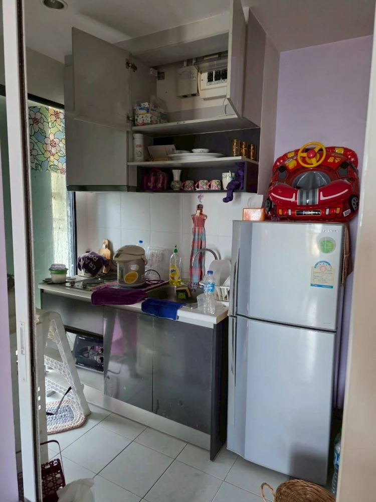 For rent: The BASE Chaengwattana, 8th floor, spacious room, comfortable, fully furnished, reserve now, hurry!