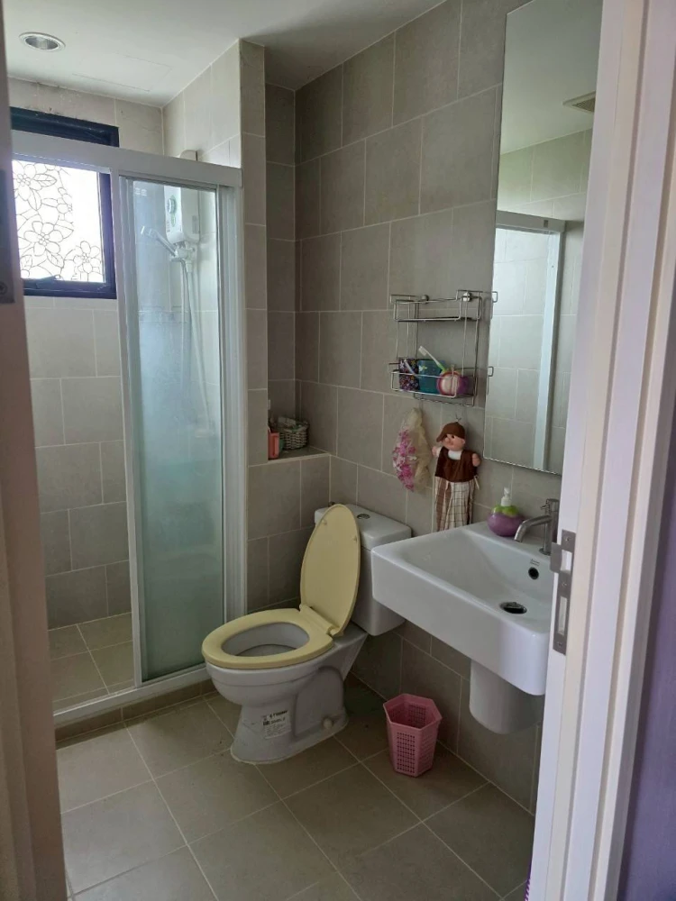 For rent: The BASE Chaengwattana, 8th floor, spacious room, comfortable, fully furnished, reserve now, hurry!