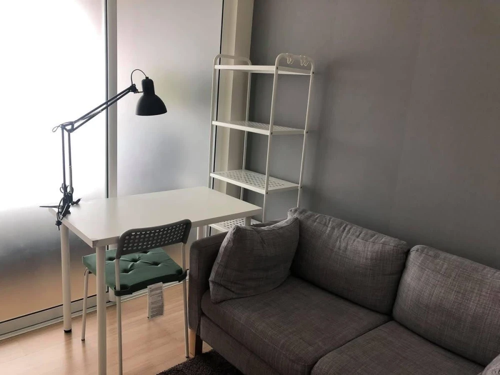For rent: The Base Chaengwattana, ready to move in, affordable price, book now, or you'll regret it!!