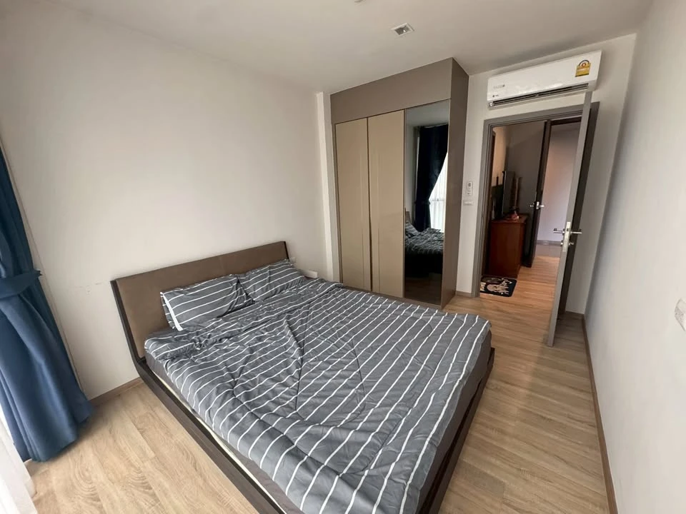 For rent: THE BASE Garden-Rama 9, 17th floor, fully furnished room, nice to live in, book now, don't miss out.