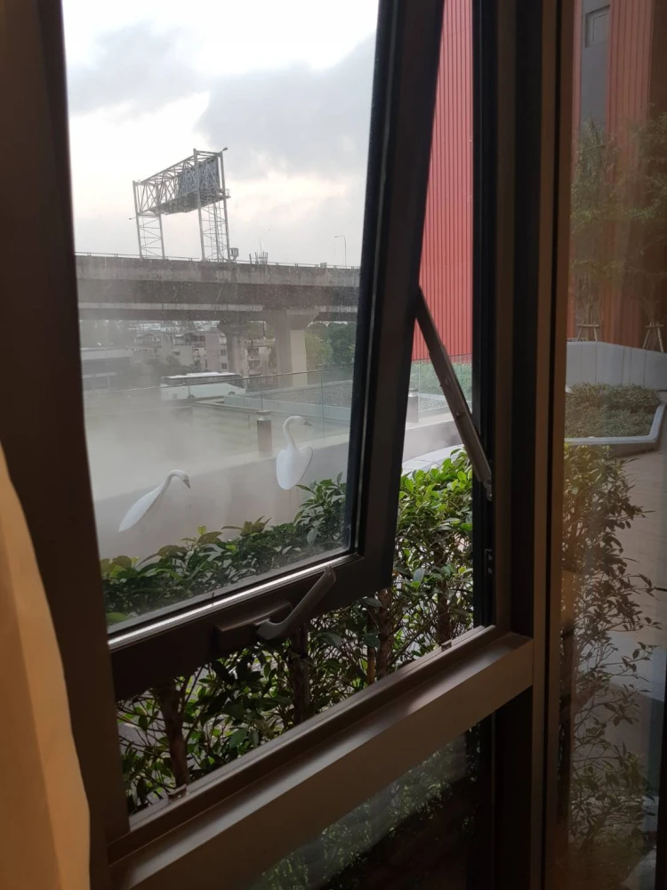 For rent THE BASE Garden-Rama 9, 6th floor, fully furnished room, ready to move in immediately, book now, don't miss out.