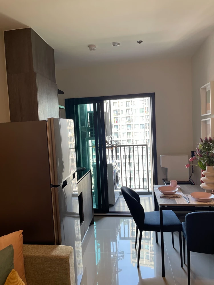 For rent THE BASE Phetchaburi-Thonglor 1 bedroom, 1 bathroom, decorated in a controlled tone, comes with complete furniture, don't miss it.