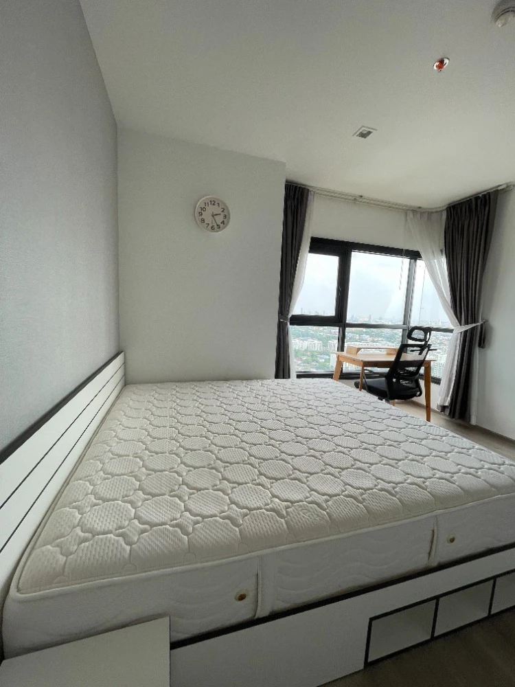 For rent: THE BASE Phetkasem, 25th floor, city and river views, fully furnished, ready to move in. Book now!