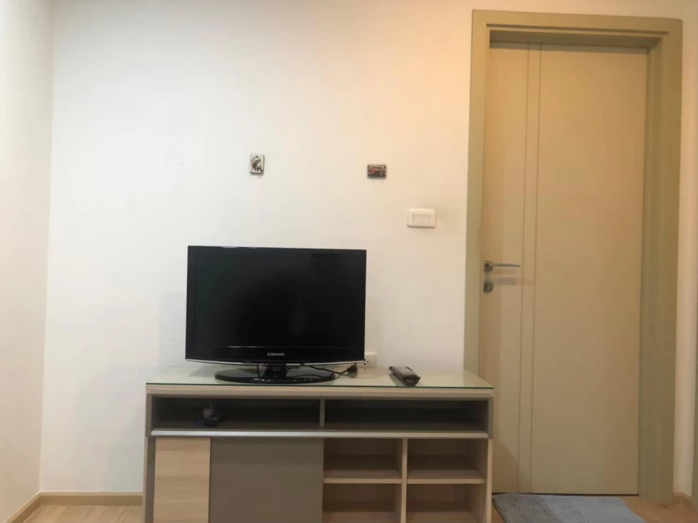 For rent: The base Rama 9, ready to move in, fully furnished, reserve now.
