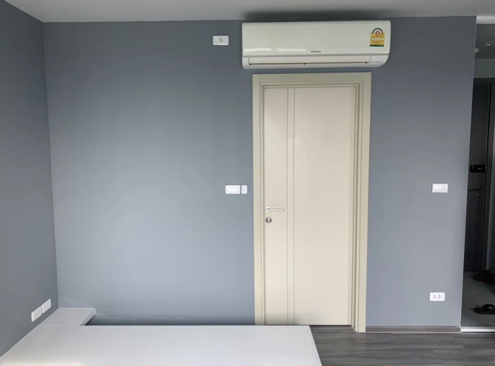 For rent: The Base Rama 9–Ramkhamhaeng, 22nd floor, fully furnished, nice to live in, reserve now.