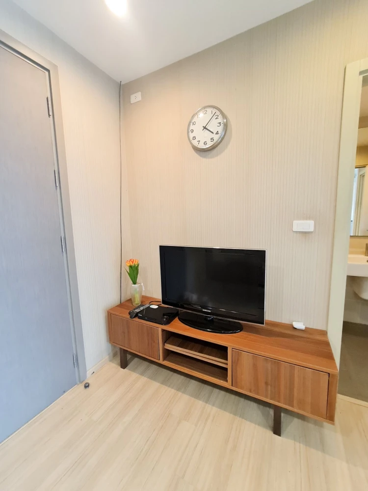 For rent: The Base Rama 9–Ramkhamhaeng, fully furnished, ready to move in, complete with amenities, good price, come and reserve now.