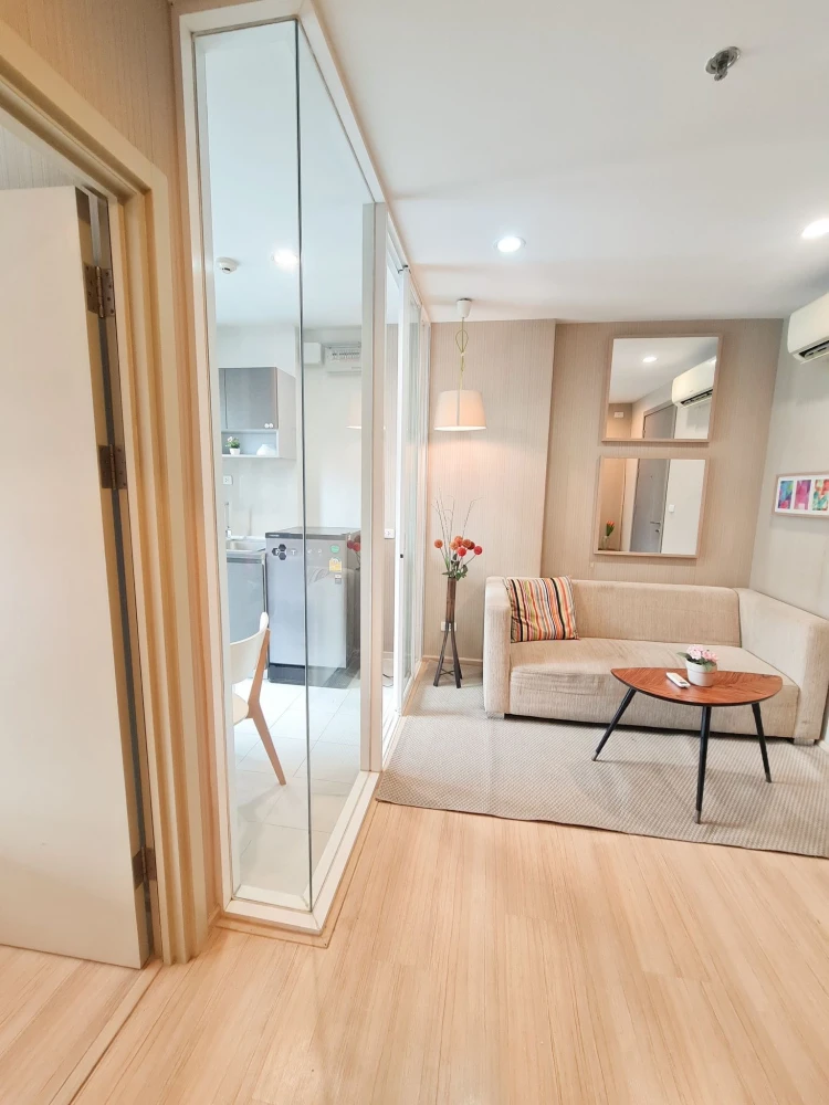 For rent: The Base Rama 9–Ramkhamhaeng, fully furnished, ready to move in, complete with amenities, good price, come and reserve now.
