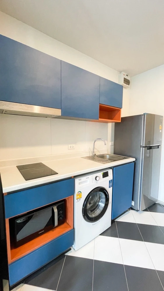 For rent: The Base Saphanmai, 1 bedroom, 1 bathroom, fully furnished and equipped with electrical appliances. Just bring your bags and move in.