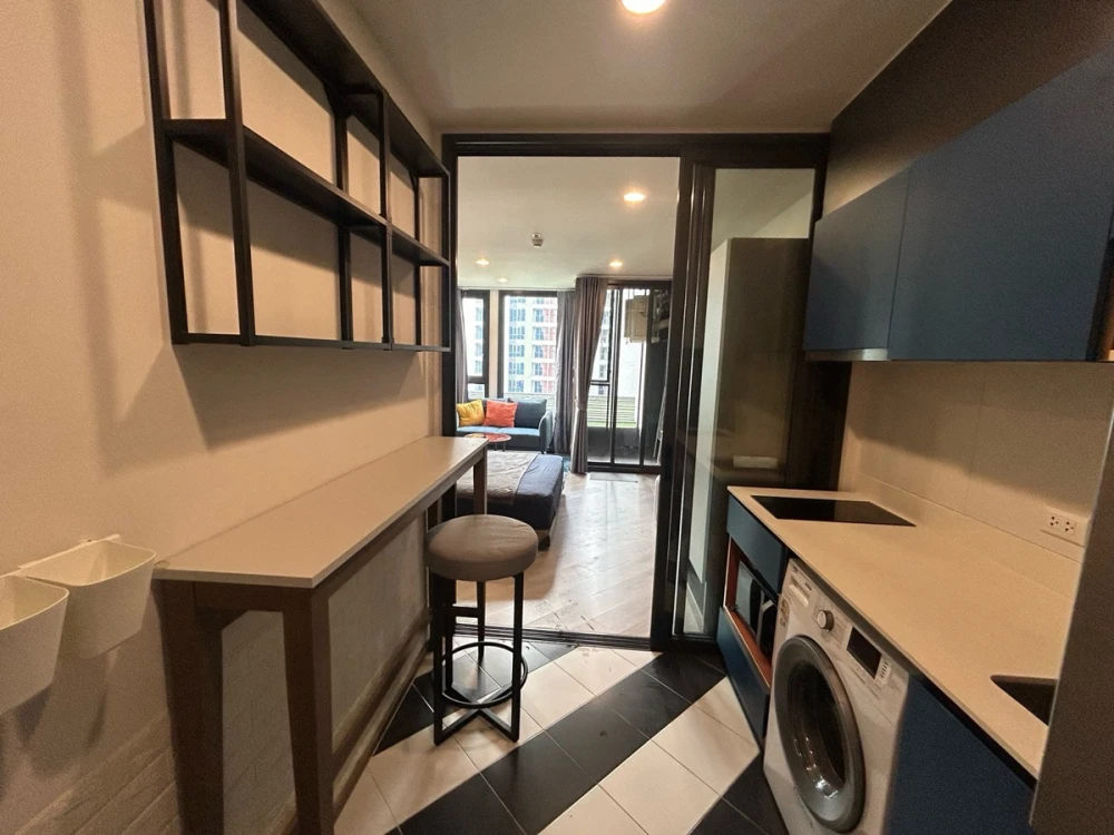 For rent: The Base Saphanmai, 7th floor. Nice unit. Book now! Don't miss out! Act fast!