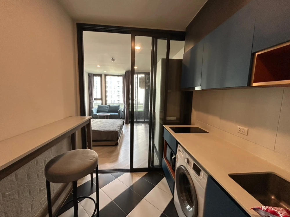 For rent: The Base Saphanmai, 7th floor. Nice unit. Book now! Don't miss out! Act fast!