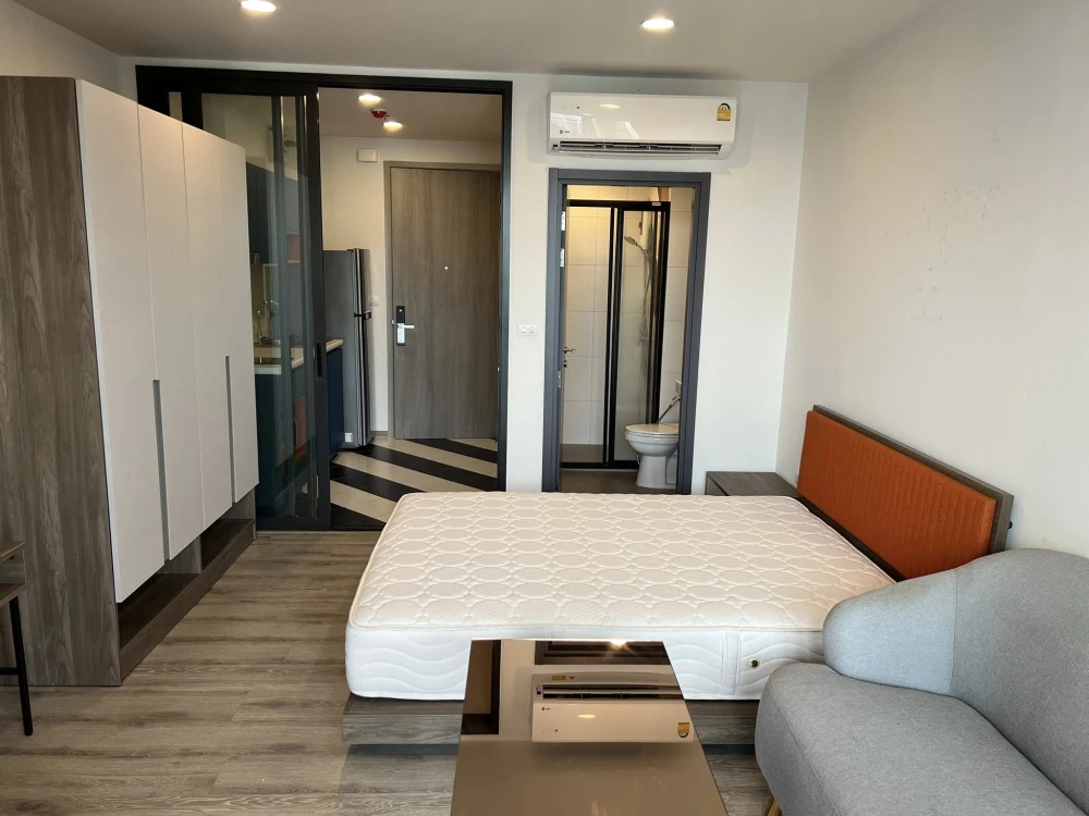 For rent: The Base Saphanmai Studio room, fully furnished, good location, convenient transportation, book now!