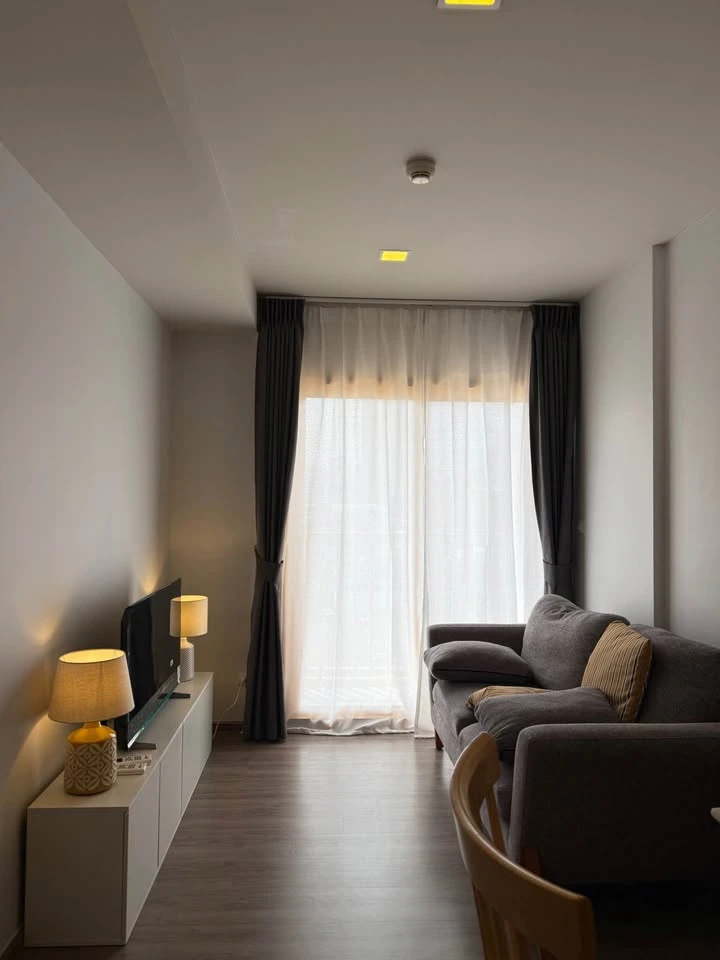 For rent: The Base Sukhumvit 50, 7th floor, nice room, fully furnished, book now.