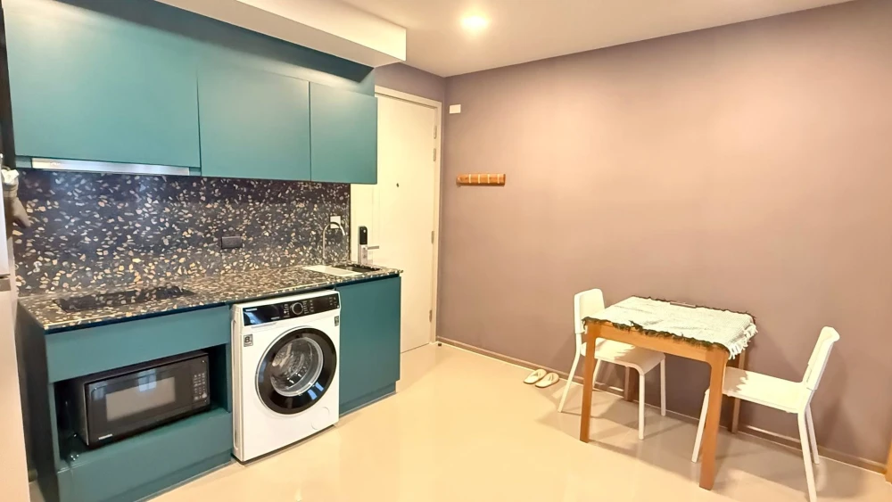 For rent: The Base Sukhumvit 50, 1 Bedroom Plus unit. Fully furnished & equipped with appliances. Just bring your suitcase and move in!