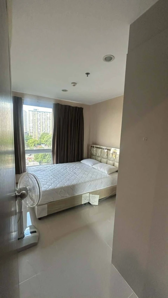 For rent: The Base Sukhumvit 77, 1 bedroom, 1 bathroom. Great location, convenient transportation. Don't just look, book it!