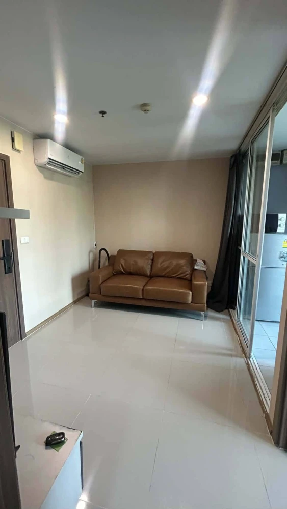 For rent: The Base Sukhumvit 77, 1 bedroom, 1 bathroom. Great location, convenient transportation. Don't just look, book it!
