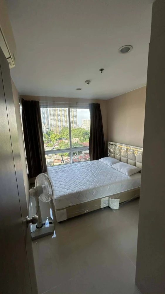 For rent: The Base Sukhumvit 77, 1 bedroom, 1 bathroom. Great location, convenient transportation. Don't just look, book it!