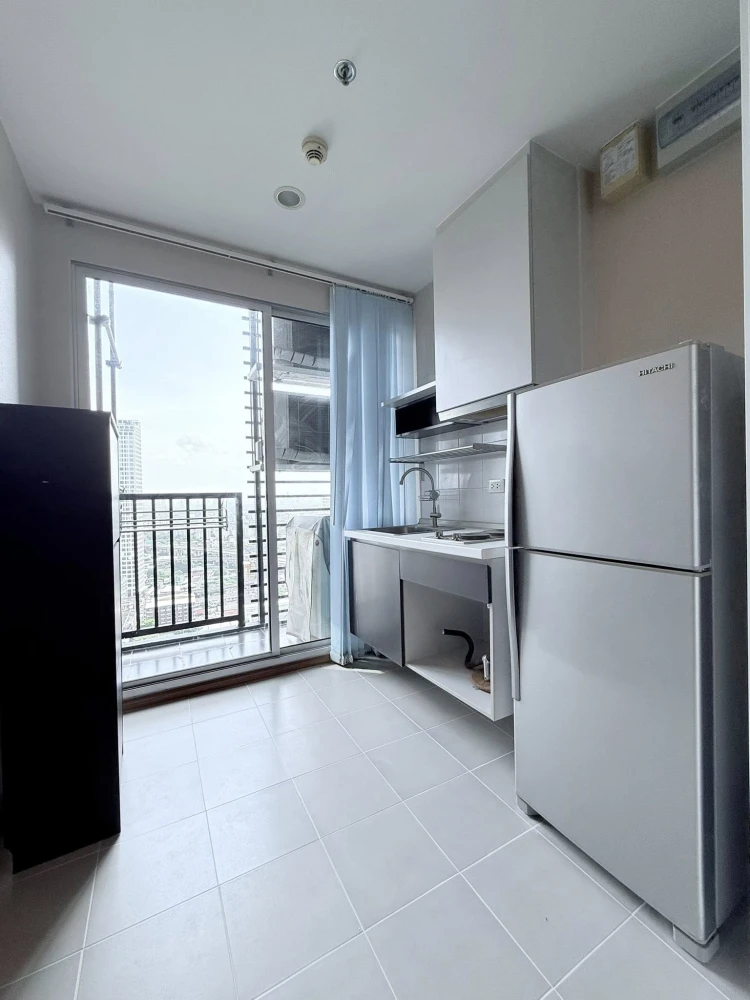 ให้เช่า The Base Sukhumvit 77 ห้องพร้อมอยู่ ชั้นสูง ห้องกว้าง พร้อมเฟอร์ จองเลยด่วนๆๆ++