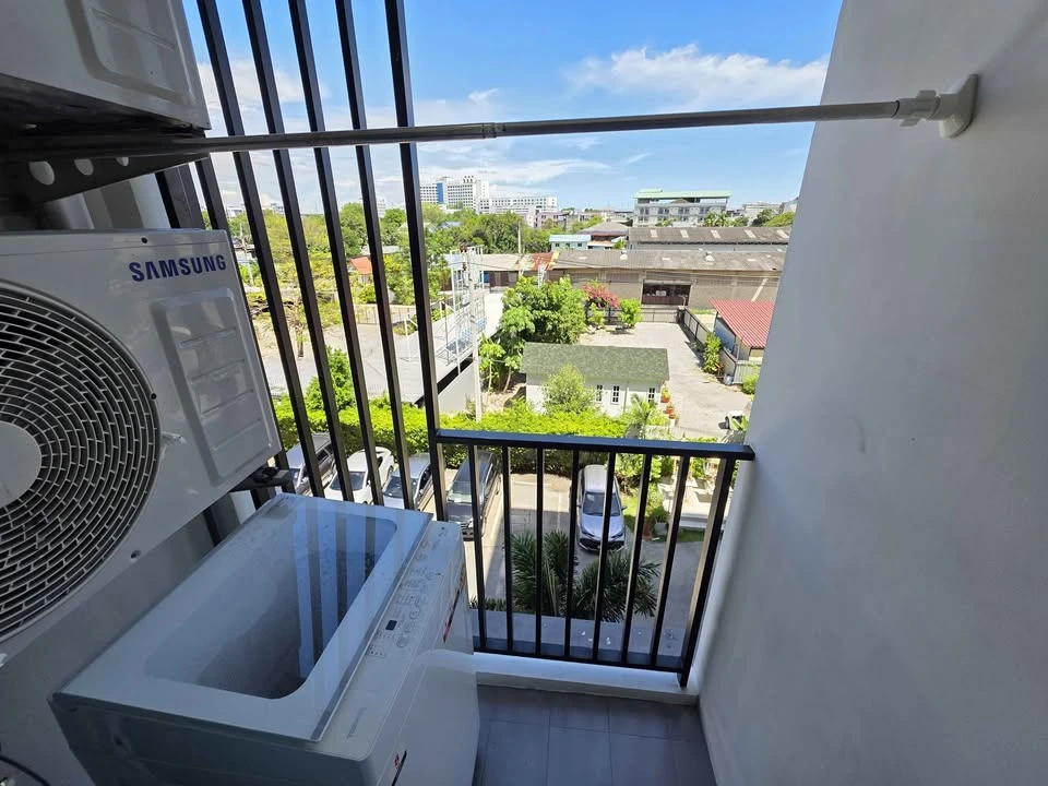 For rent: The Bella Condo Rama 2, ready to move in, fully furnished, hurry and reserve now, affordable price.