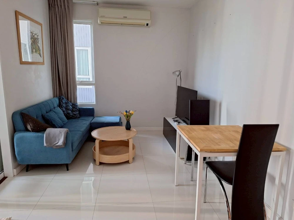 For rent: The Bloom Sukhumvit 71, fully furnished room with all appliances included. Don't miss out!