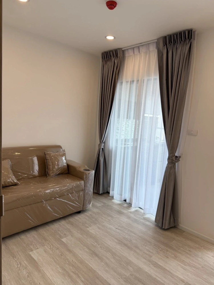 For rent: The CLEV Riverline Chaophraya - Wongsawang, 23rd floor, fully furnished, very livable. Book now!