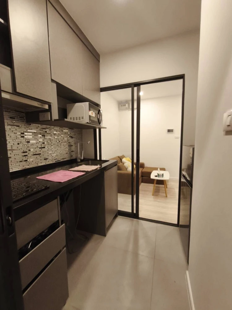 For rent: The CLEV Riverline Chaophraya - Wongsawang. Ready-to-move-in unit on the 19th floor with stunning views. Great price! Book now!