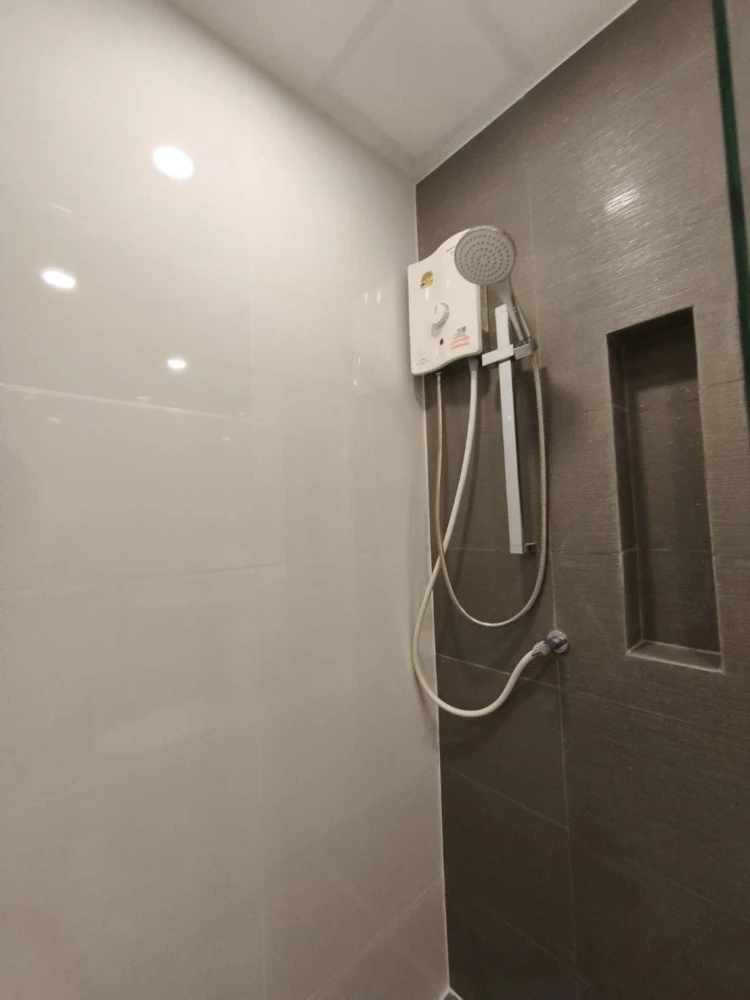 For rent: The CLEV Riverline Chaophraya - Wongsawang. Ready-to-move-in unit on the 19th floor with stunning views. Great price! Book now!