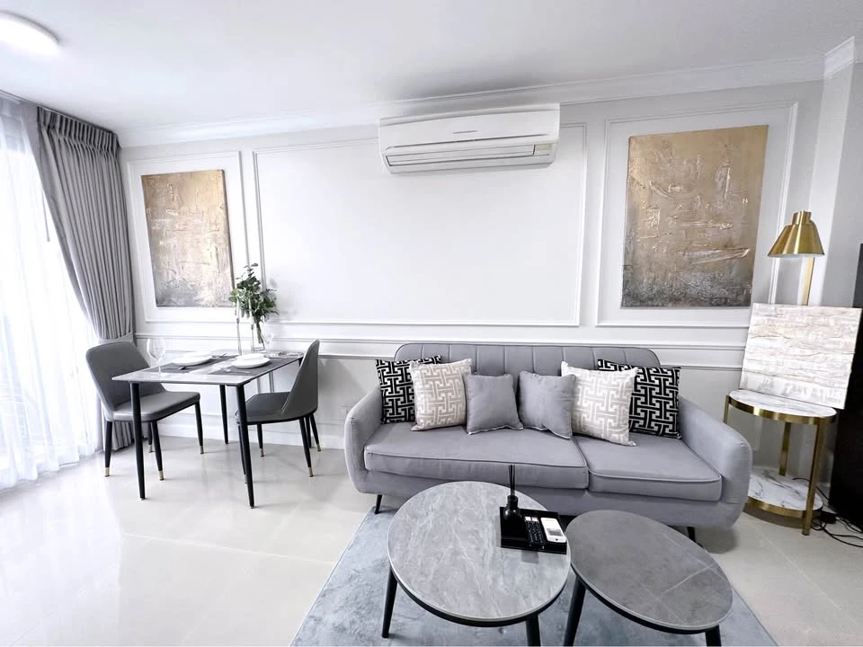 For rent: The Clover Thonglor, 1 bedroom, 1 bathroom, luxuriously decorated, fully equipped with amenities. Reserve now!