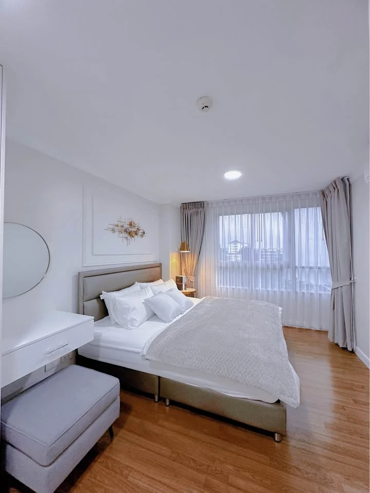 For rent: The Clover Thonglor, 1 bedroom, 1 bathroom, luxuriously decorated, fully equipped with amenities. Reserve now!