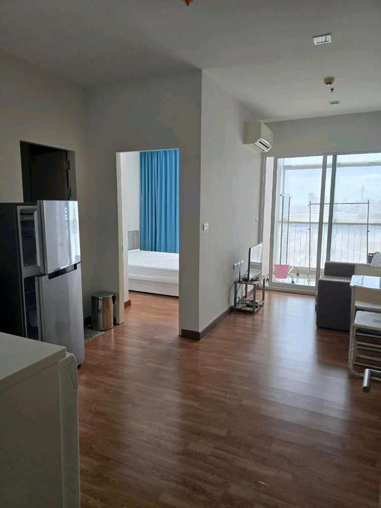 For rent: The Coast Bangkok, 15th floor, nice room, fully furnished, reserve now.