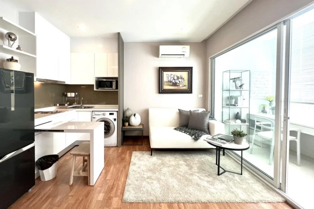 For rent: The Coast Bangkok, 26th floor, fully furnished unit, ready to move in. Book now!