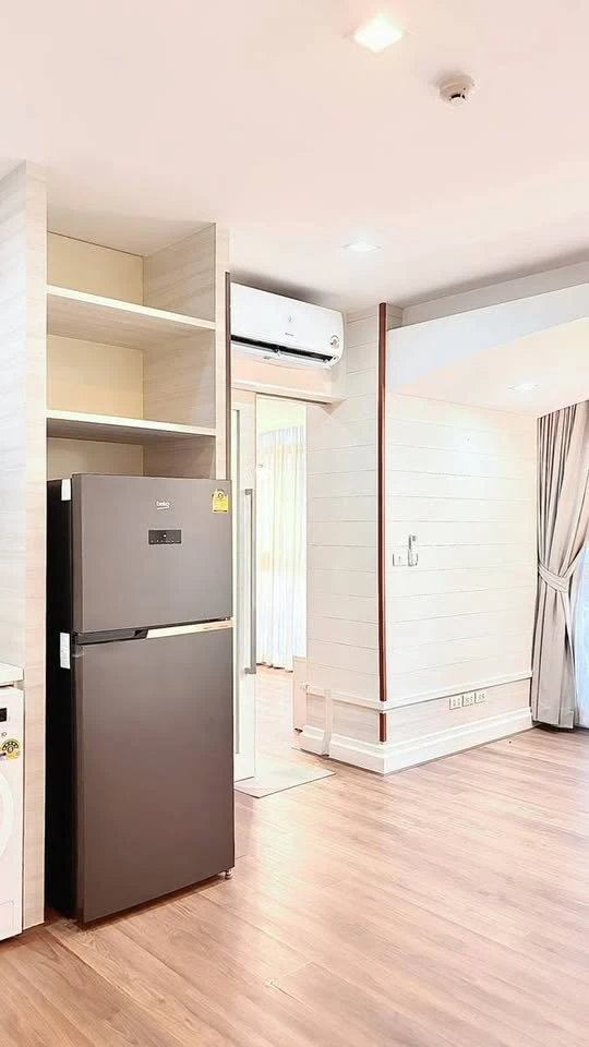 For rent: The Coast Bangkok, combined unit with spacious living area, fully furnished and equipped with appliances. Don't miss out!