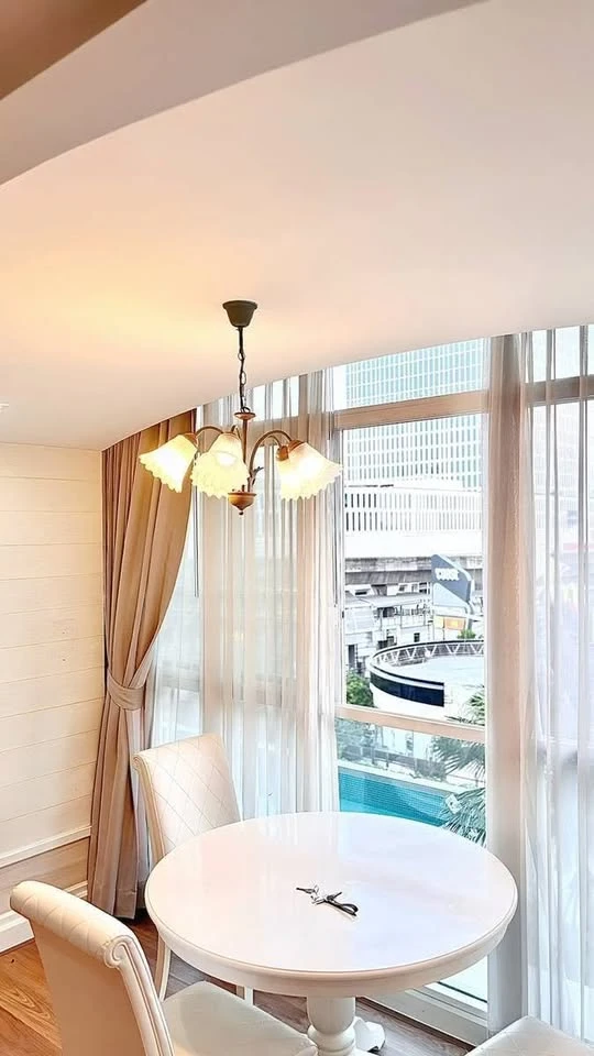 For rent: The Coast Bangkok, combined unit with spacious living area, fully furnished and equipped with appliances. Don't miss out!